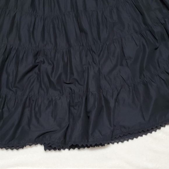 Vintage 90s-Y2K Tantrums Black Floral Embroidered Boho Gypsy Full Circle Skirt M - Picture 10 of 12